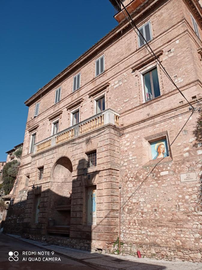 Hotel Trevi Palazzo Natalini エクステリア 写真