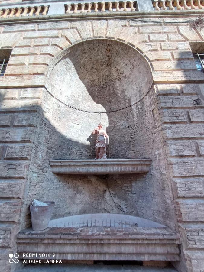 Hotel Trevi Palazzo Natalini エクステリア 写真
