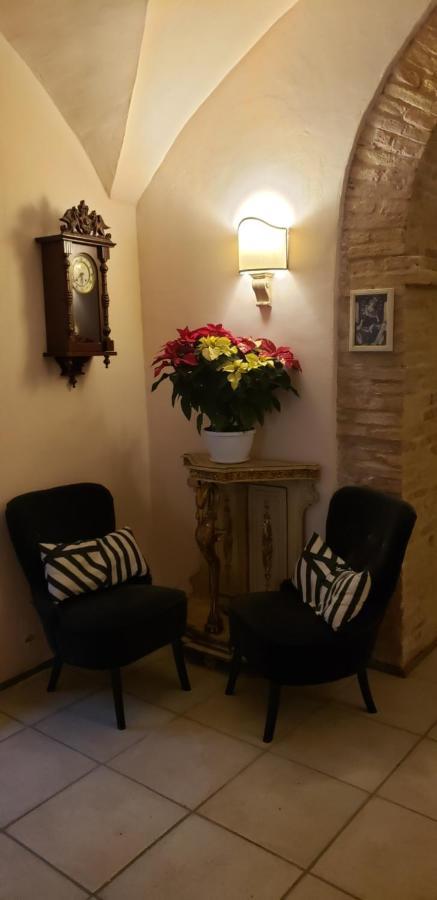 Hotel Trevi Palazzo Natalini エクステリア 写真
