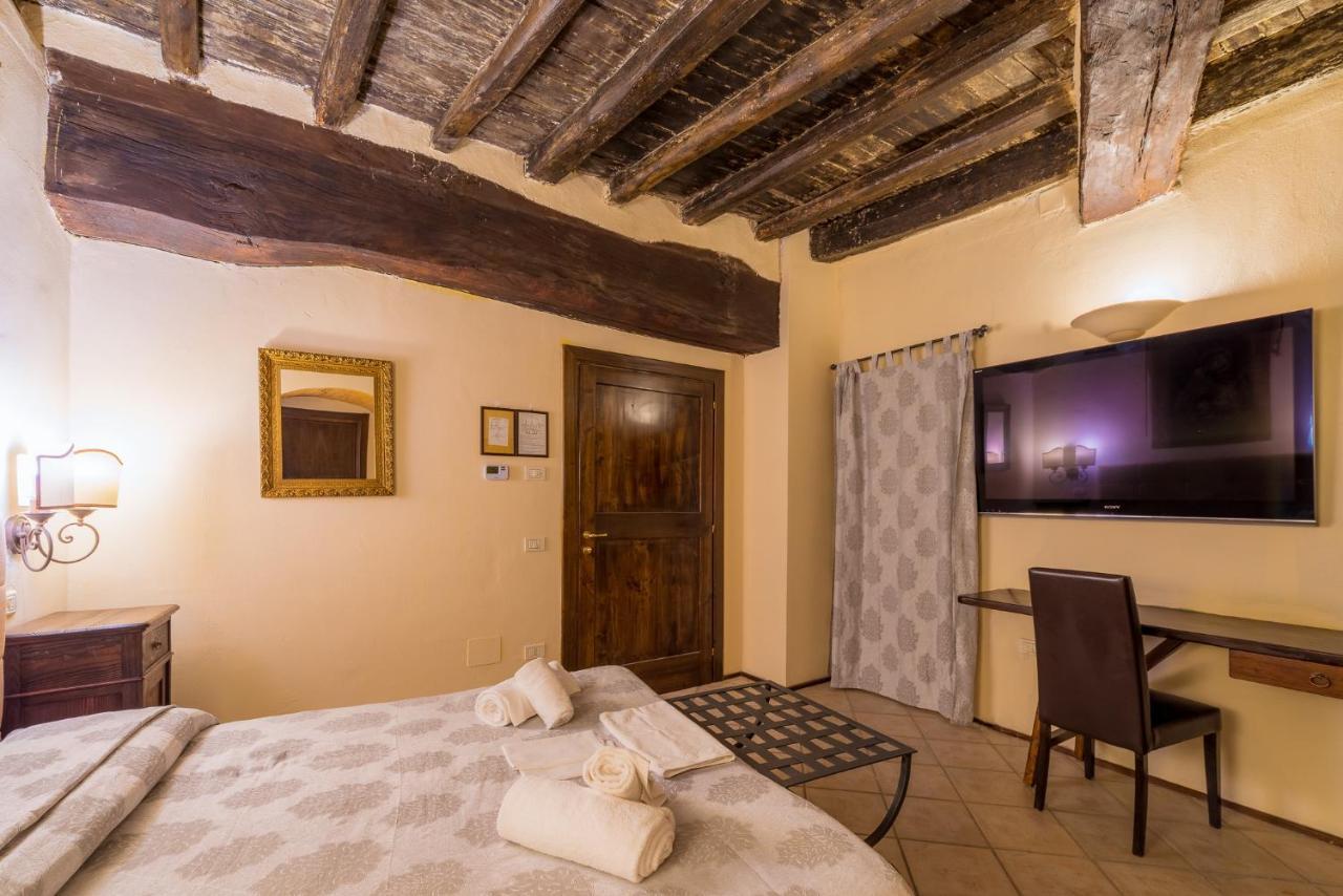 Hotel Trevi Palazzo Natalini エクステリア 写真