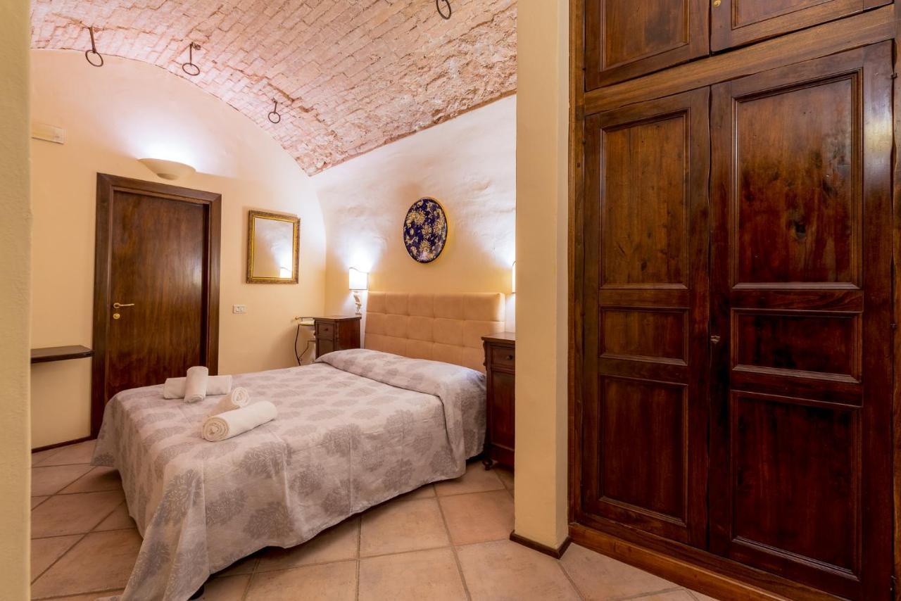 Hotel Trevi Palazzo Natalini エクステリア 写真