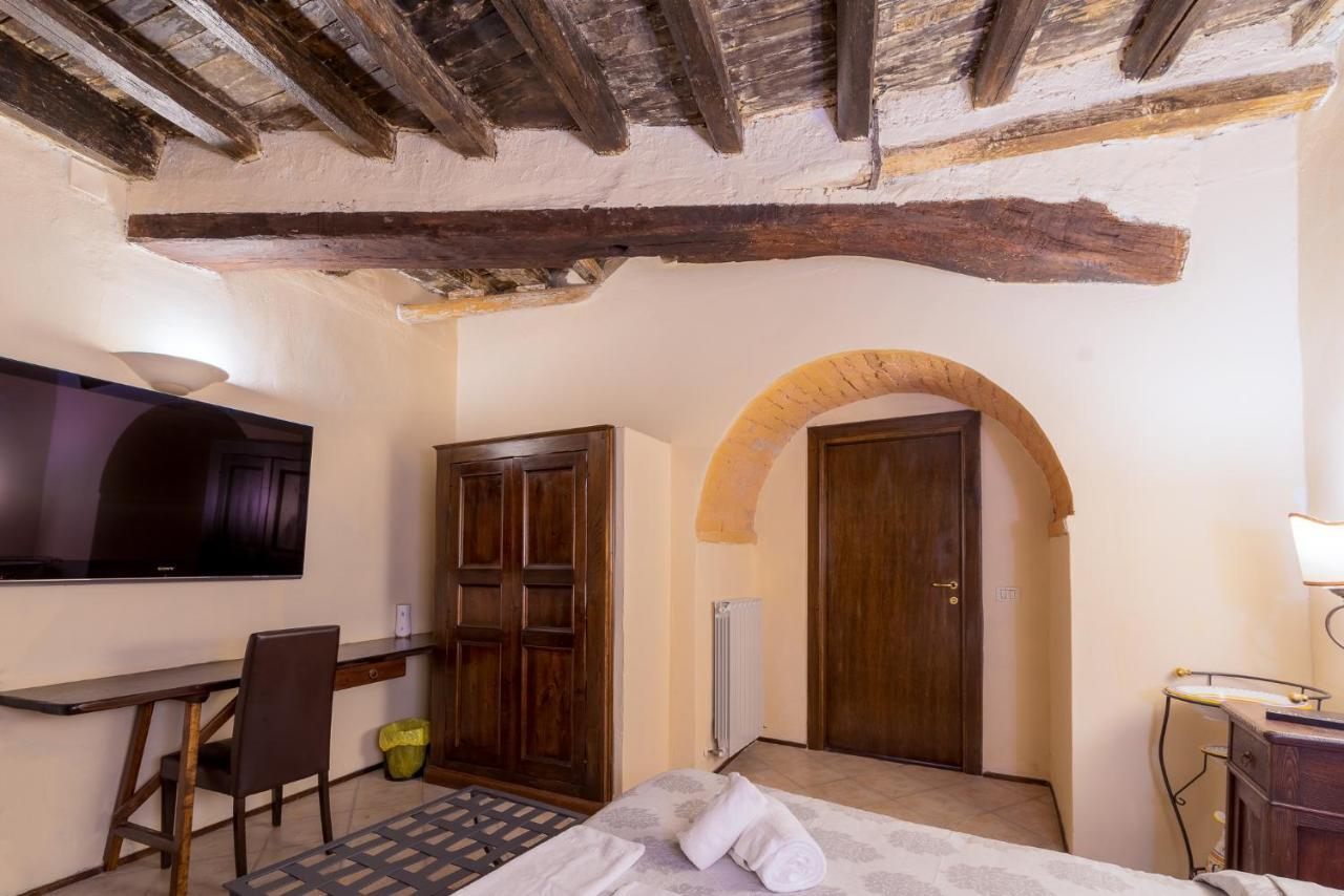 Hotel Trevi Palazzo Natalini エクステリア 写真