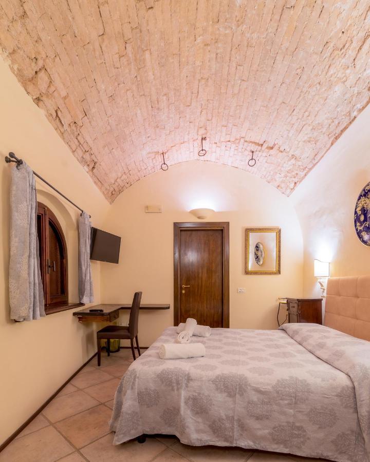 Hotel Trevi Palazzo Natalini エクステリア 写真
